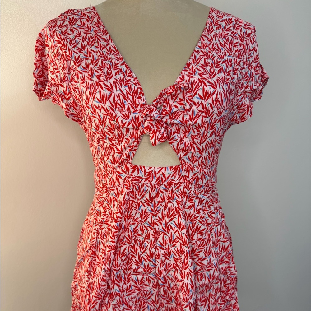 Lulus Red Floral Romper Women’s S